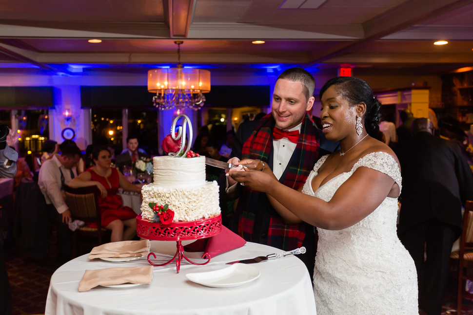 Bride and Groom Cake Cutting