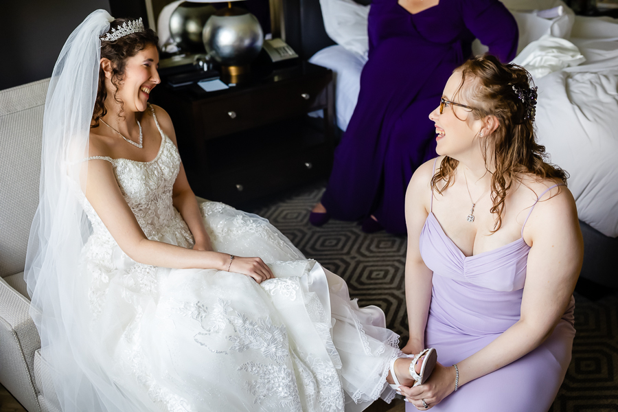 bride prep with maid of honor