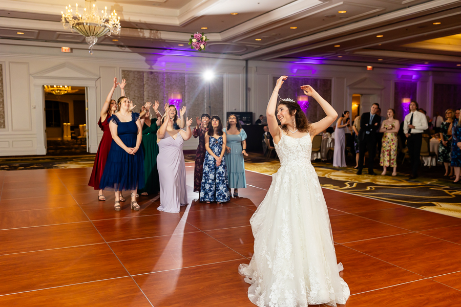 bouquet toss wedding Ritz Tysons